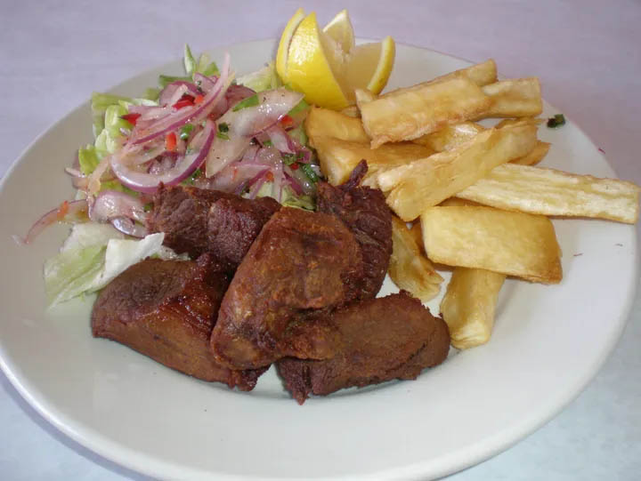 Deep Fried Pork Cubes | El Puerto
