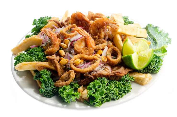 Crispy Seafood Salad | El Puerto
